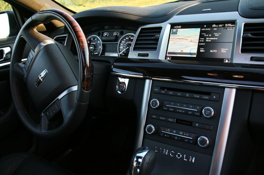  Lincoln MKS 2008 года  (фото 69 из 284)